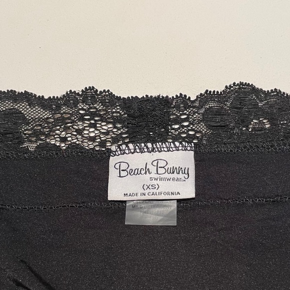 Beach Bunny Bikini - Picture 4 of 4